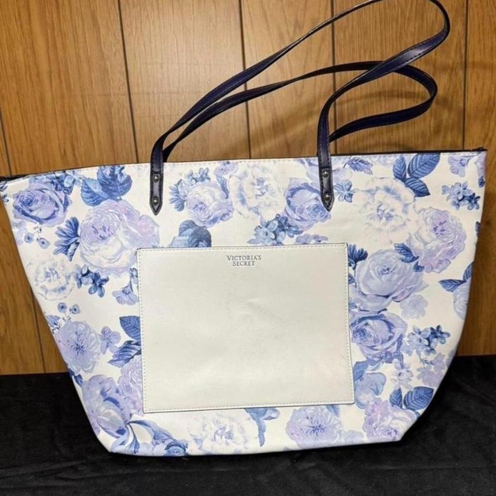 Victoria Secret White and‎ blue floral tote bag NEW
